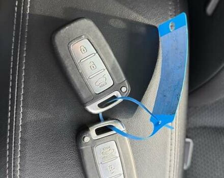 Белый Хендай их35, объемом двигателя 2 л и пробегом 235 тыс. км за 10999 $, фото 47 на Automoto.ua