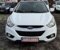 Белый Хендай их35, объемом двигателя 2 л и пробегом 235 тыс. км за 10999 $, фото 1 на Automoto.ua