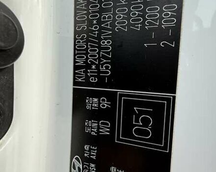 Белый Хендай их35, объемом двигателя 2 л и пробегом 235 тыс. км за 10999 $, фото 35 на Automoto.ua