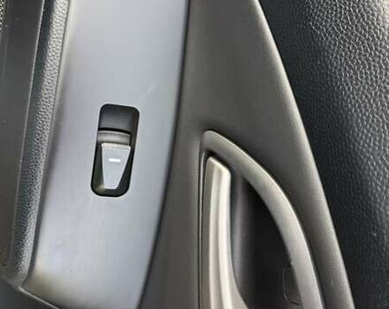 Белый Хендай их35, объемом двигателя 2 л и пробегом 235 тыс. км за 10999 $, фото 45 на Automoto.ua