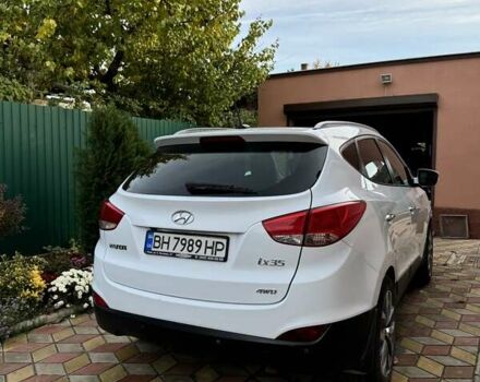 Хендай их35 2011 в Овидиополе на Automoto.ua Белый Хендай их35, объемом двигателя 2 л и пробегом 132 тыс. км за 12000 $, фото 8 на Automoto.ua