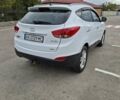 Белый Хендай их35, объемом двигателя 2 л и пробегом 184 тыс. км за 12400 $, фото 4 на Automoto.ua