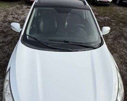 Белый Хендай их35, объемом двигателя 2 л и пробегом 235 тыс. км за 10999 $, фото 15 на Automoto.ua