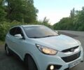 Белый Хендай их35, объемом двигателя 1.7 л и пробегом 229 тыс. км за 11100 $, фото 1 на Automoto.ua