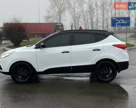 Білий Хендай іх35, об'ємом двигуна 2 л та пробігом 182 тис. км за 11999 $, фото 7 на Automoto.ua