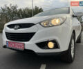 Белый Хендай их35, объемом двигателя 2 л и пробегом 172 тыс. км за 15500 $, фото 36 на Automoto.ua