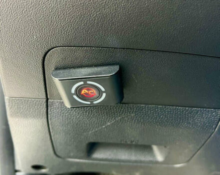 Белый Хендай их35, объемом двигателя 2 л и пробегом 168 тыс. км за 11800 $, фото 23 на Automoto.ua