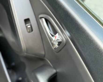 Белый Хендай их35, объемом двигателя 2 л и пробегом 204 тыс. км за 13950 $, фото 26 на Automoto.ua