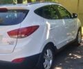Белый Хендай их35, объемом двигателя 1.7 л и пробегом 220 тыс. км за 12900 $, фото 4 на Automoto.ua