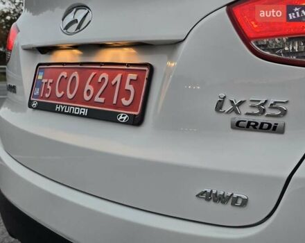 Белый Хендай их35, объемом двигателя 2 л и пробегом 211 тыс. км за 12999 $, фото 10 на Automoto.ua