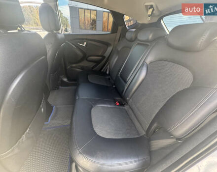 Білий Хендай іх35, об'ємом двигуна 1.69 л та пробігом 248 тис. км за 11450 $, фото 30 на Automoto.ua