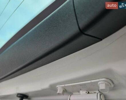 Белый Хендай их35, объемом двигателя 2 л и пробегом 211 тыс. км за 12999 $, фото 66 на Automoto.ua