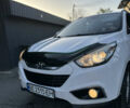 Белый Хендай их35, объемом двигателя 2 л и пробегом 180 тыс. км за 12000 $, фото 2 на Automoto.ua