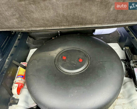 Белый Хендай их35, объемом двигателя 2 л и пробегом 168 тыс. км за 11800 $, фото 16 на Automoto.ua