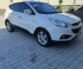 Белый Хендай их35, объемом двигателя 2 л и пробегом 178 тыс. км за 12800 $, фото 1 на Automoto.ua