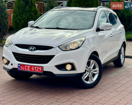 Білий Хендай іх35, об'ємом двигуна 2 л та пробігом 169 тис. км за 13800 $, фото 4 на Automoto.ua