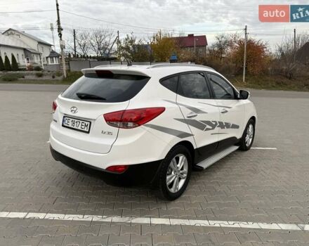 Білий Хендай іх35, об'ємом двигуна 2 л та пробігом 133 тис. км за 9600 $, фото 6 на Automoto.ua
