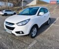 Білий Хендай іх35, об'ємом двигуна 2 л та пробігом 186 тис. км за 10900 $, фото 1 на Automoto.ua