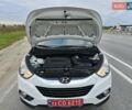 Белый Хендай их35, объемом двигателя 2 л и пробегом 211 тыс. км за 12999 $, фото 61 на Automoto.ua