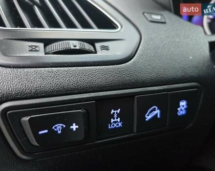 Белый Хендай их35, объемом двигателя 2 л и пробегом 211 тыс. км за 12999 $, фото 46 на Automoto.ua