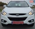 Белый Хендай их35, объемом двигателя 2 л и пробегом 211 тыс. км за 12999 $, фото 13 на Automoto.ua