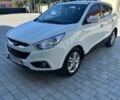 Белый Хендай их35, объемом двигателя 2 л и пробегом 178 тыс. км за 12800 $, фото 1 на Automoto.ua