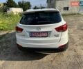 Белый Хендай их35, объемом двигателя 1.7 л и пробегом 289 тыс. км за 9400 $, фото 5 на Automoto.ua