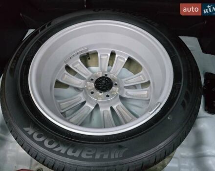 Белый Хендай их35, объемом двигателя 2 л и пробегом 211 тыс. км за 12999 $, фото 59 на Automoto.ua