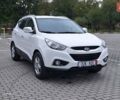 Белый Хендай их35, объемом двигателя 1.7 л и пробегом 212 тыс. км за 11400 $, фото 64 на Automoto.ua