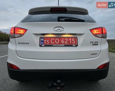 Белый Хендай их35, объемом двигателя 2 л и пробегом 211 тыс. км за 12999 $, фото 18 на Automoto.ua