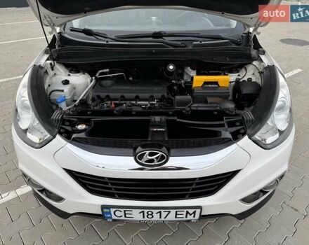 Білий Хендай іх35, об'ємом двигуна 2 л та пробігом 132 тис. км за 9999 $, фото 47 на Automoto.ua