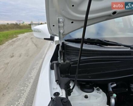 Белый Хендай их35, объемом двигателя 2 л и пробегом 211 тыс. км за 12999 $, фото 63 на Automoto.ua