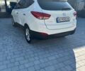 Белый Хендай их35, объемом двигателя 2 л и пробегом 178 тыс. км за 12800 $, фото 5 на Automoto.ua