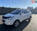 Белый Хендай их35, объемом двигателя 2 л и пробегом 183 тыс. км за 13300 $, фото 7 на Automoto.ua