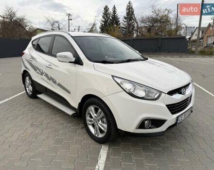 Білий Хендай іх35, об'ємом двигуна 2 л та пробігом 132 тис. км за 9999 $, фото 5 на Automoto.ua