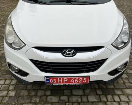 Білий Хендай іх35, об'ємом двигуна 2 л та пробігом 202 тис. км за 13500 $, фото 4 на Automoto.ua