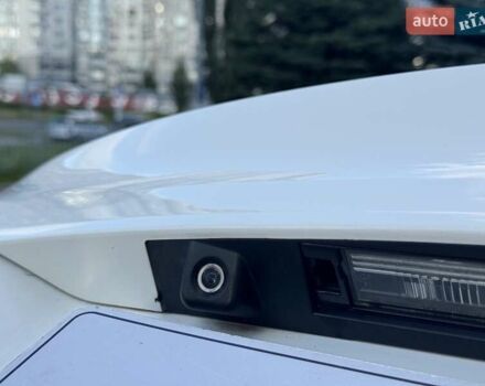 Білий Хендай іх35, об'ємом двигуна 2 л та пробігом 170 тис. км за 10700 $, фото 12 на Automoto.ua