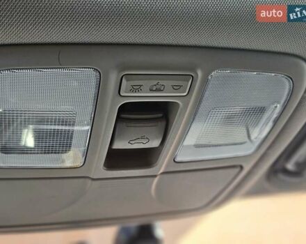 Белый Хендай их35, объемом двигателя 2 л и пробегом 137 тыс. км за 12600 $, фото 19 на Automoto.ua