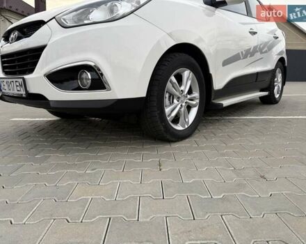 Білий Хендай іх35, об'ємом двигуна 2 л та пробігом 133 тис. км за 9600 $, фото 9 на Automoto.ua