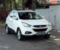 Белый Хендай их35, объемом двигателя 2 л и пробегом 180 тыс. км за 11200 $, фото 1 на Automoto.ua