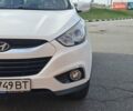 Белый Хендай их35, объемом двигателя 2 л и пробегом 137 тыс. км за 12600 $, фото 9 на Automoto.ua
