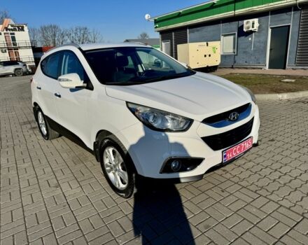 Белый Хендай их35, объемом двигателя 1.7 л и пробегом 289 тыс. км за 9400 $, фото 8 на Automoto.ua