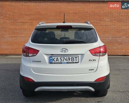 Белый Хендай их35, объемом двигателя 2 л и пробегом 137 тыс. км за 12600 $, фото 7 на Automoto.ua