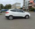 Белый Хендай их35, объемом двигателя 2 л и пробегом 151 тыс. км за 13500 $, фото 3 на Automoto.ua