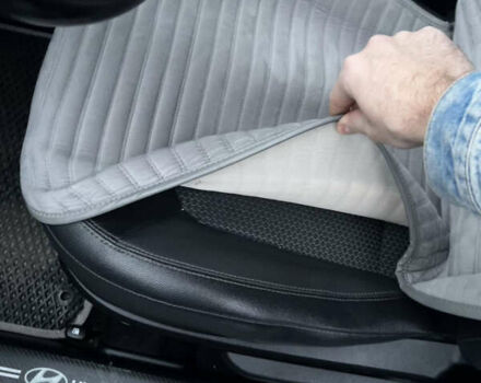 Білий Хендай іх35, об'ємом двигуна 1.69 л та пробігом 220 тис. км за 13300 $, фото 15 на Automoto.ua