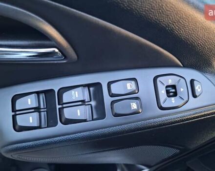 Білий Хендай іх35, об'ємом двигуна 2 л та пробігом 208 тис. км за 13999 $, фото 4 на Automoto.ua