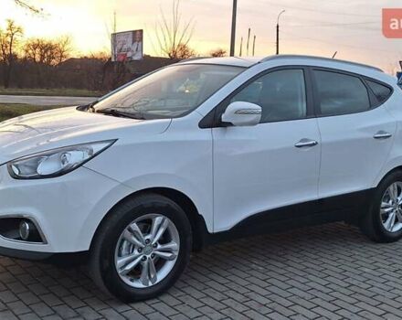 Білий Хендай іх35, об'ємом двигуна 2 л та пробігом 208 тис. км за 13999 $, фото 48 на Automoto.ua