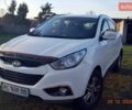 Белый Хендай их35, объемом двигателя 2 л и пробегом 305 тыс. км за 9500 $, фото 1 на Automoto.ua