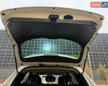 Білий Хендай іх35, об'ємом двигуна 2 л та пробігом 180 тис. км за 16300 $, фото 48 на Automoto.ua