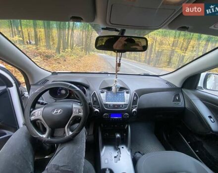 Хендай их35 2013 в Львове на Automoto.ua Белый Хендай их35, объемом двигателя 2 л и пробегом 297 тыс. км за 10800 $, фото 19 на Automoto.ua
